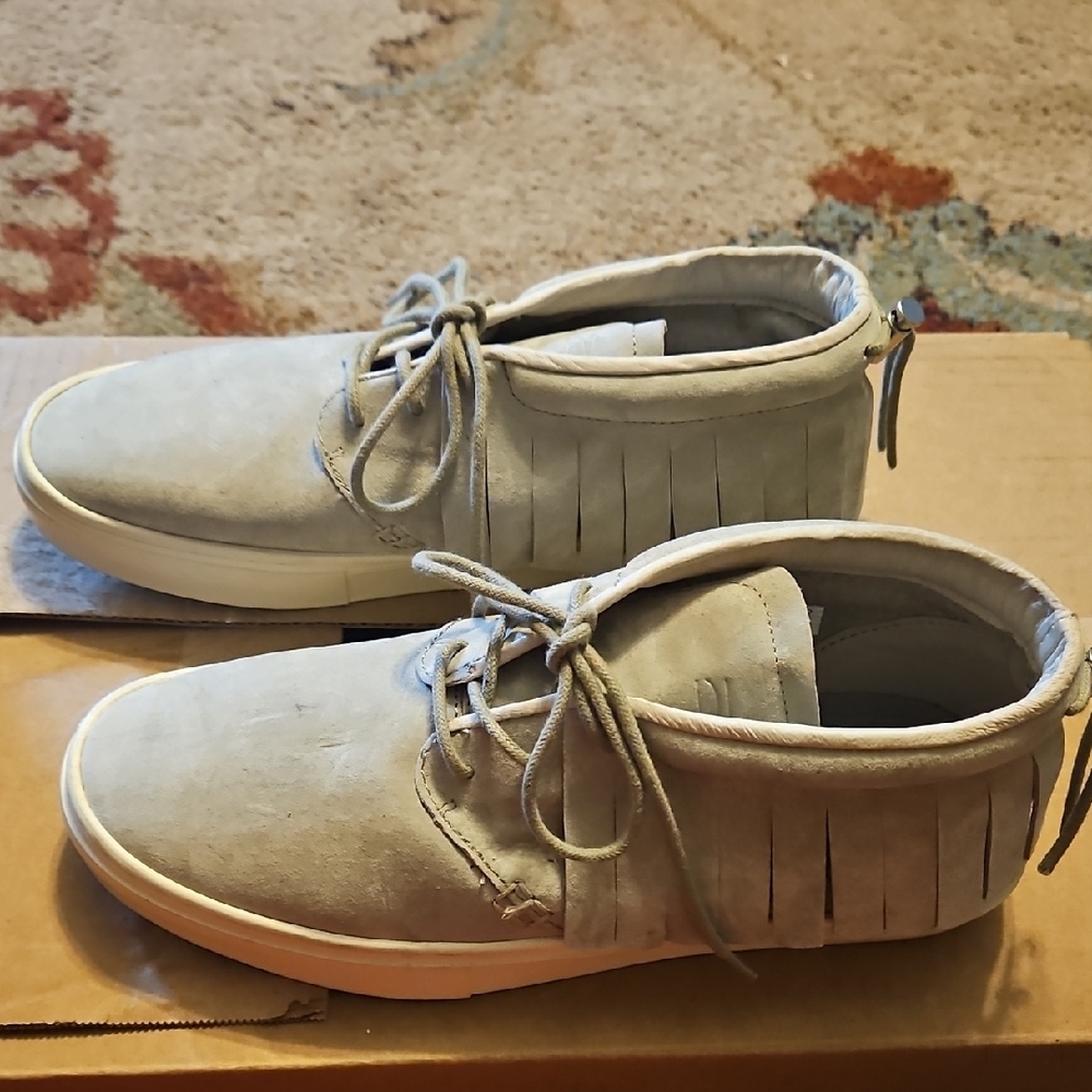 Men's Gray Suede Shoes